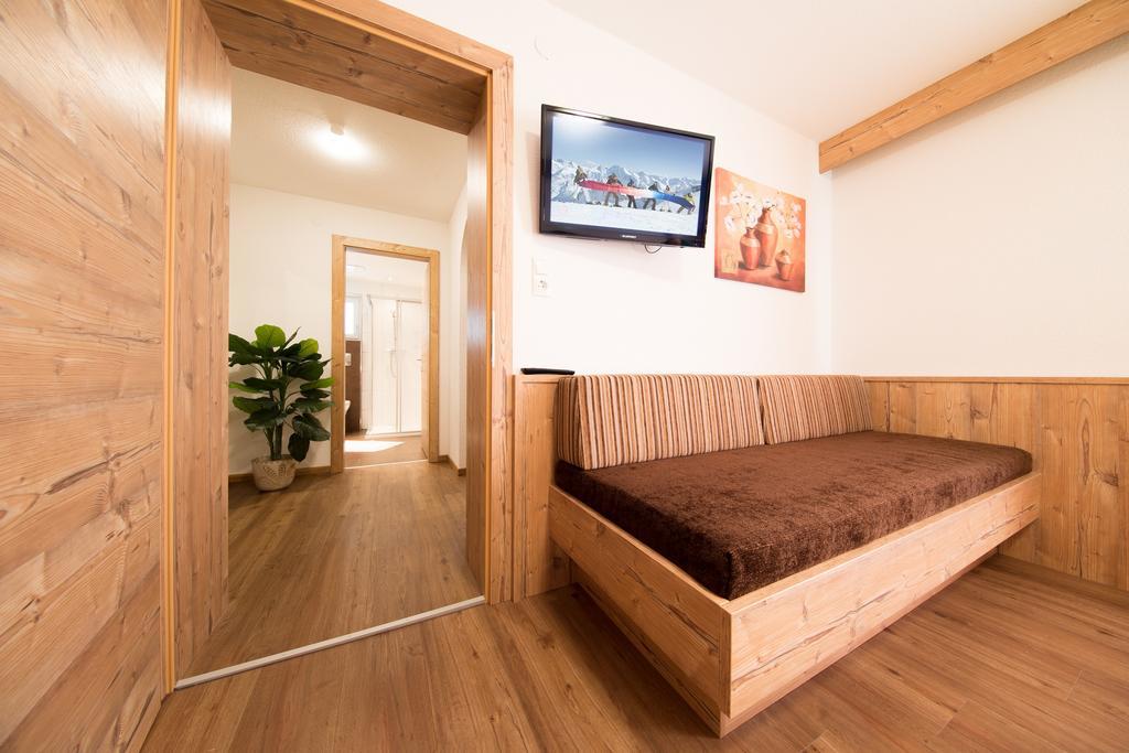 Gaestehaus Falkner Ignaz Sölden Rom bilde